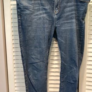 Women’s plus size jeans